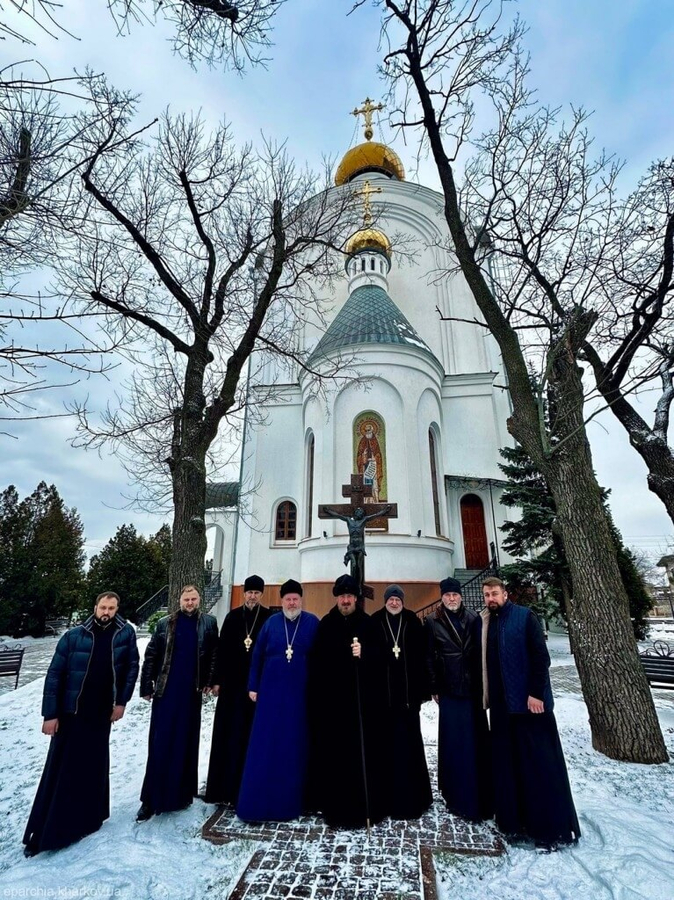 Святкове богослужіння в храмі на честь 2000-ліття Різдва Христового (ФОТО) | Фото 18