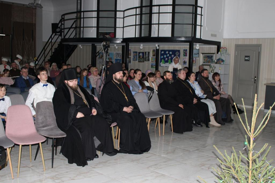 У Духовно-просвітницькому центрі «Фома» відбувся різдвяний концерт учнів недільної школи нашого храму (ФОТО + ВІДЕО) | Фото 25