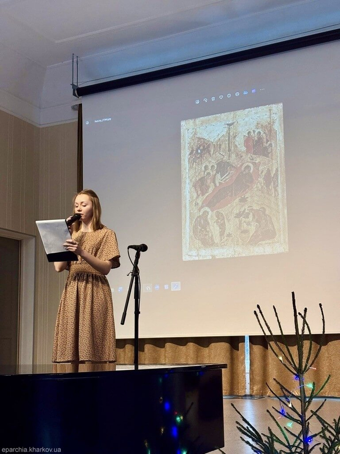 У духовно-просвітницькому центрі «Фома» відбувся різдвяний творчий вечір недільних шкіл (ФОТО) | Фото 4