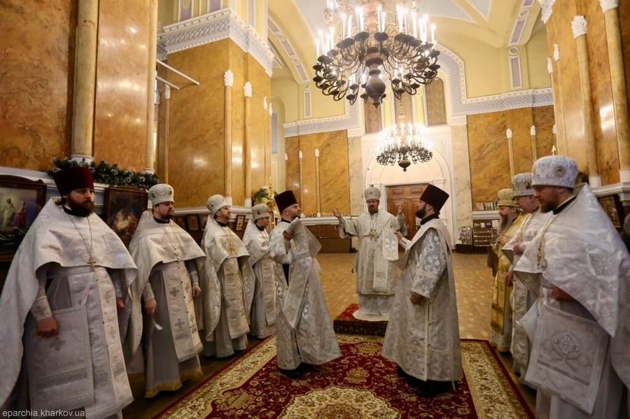 Святкове богослужіння у Свято-Успенському соборі міста Харкова (ФОТО) | Фото 4