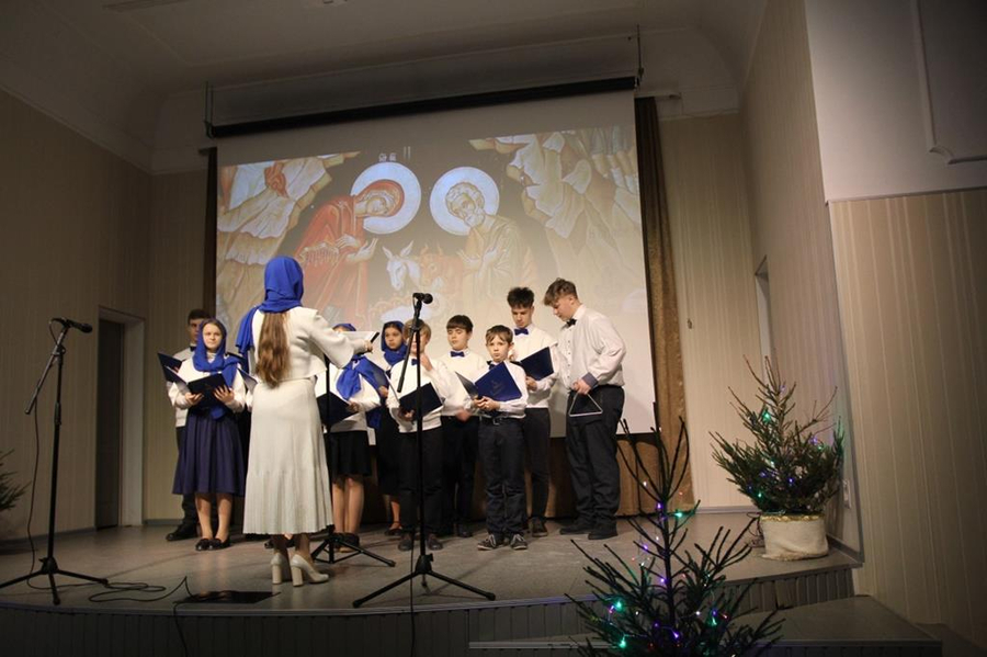 У Духовно-просвітницькому центрі «Фома» відбувся різдвяний концерт учнів недільної школи нашого храму (ФОТО + ВІДЕО) | Фото 10