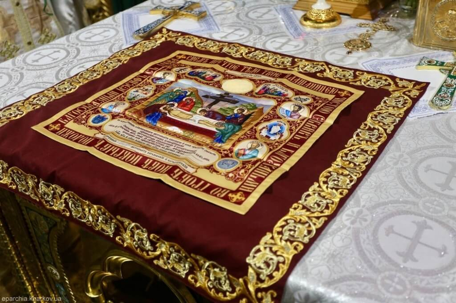 Святкове богослужіння в храмі на честь 2000-ліття Різдва Христового (ФОТО) | Фото 8