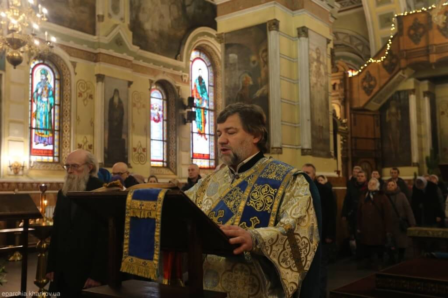 Святкове богослужіння у Свято-Покровському чоловічому монастирі міста Харкова (ФОТО) | Фото 12