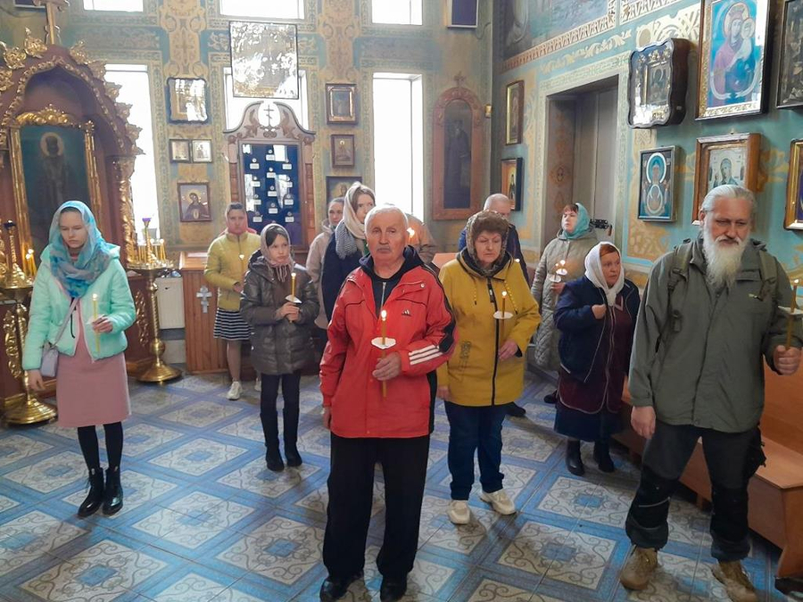 Четвер Страсної седмиці (Вечірнє богослужіння, ФОТО) | Фото 9