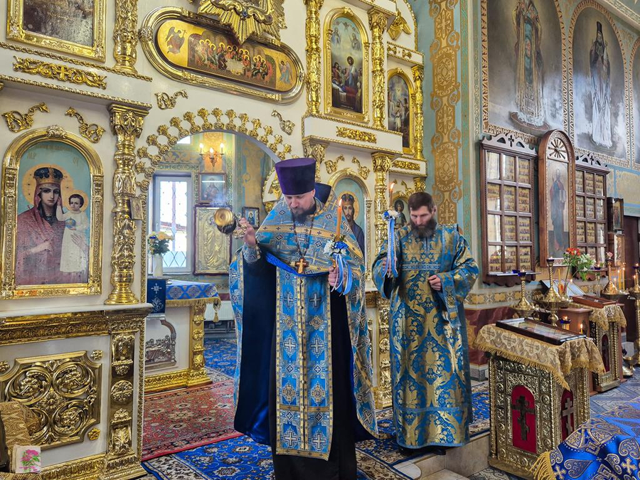 БЛАГОВІЩЕННЯ ПРЕСВЯТОЇ БОГОРОДИЦІ (Вечірнє богослужіння, ФОТО) | Фото 4