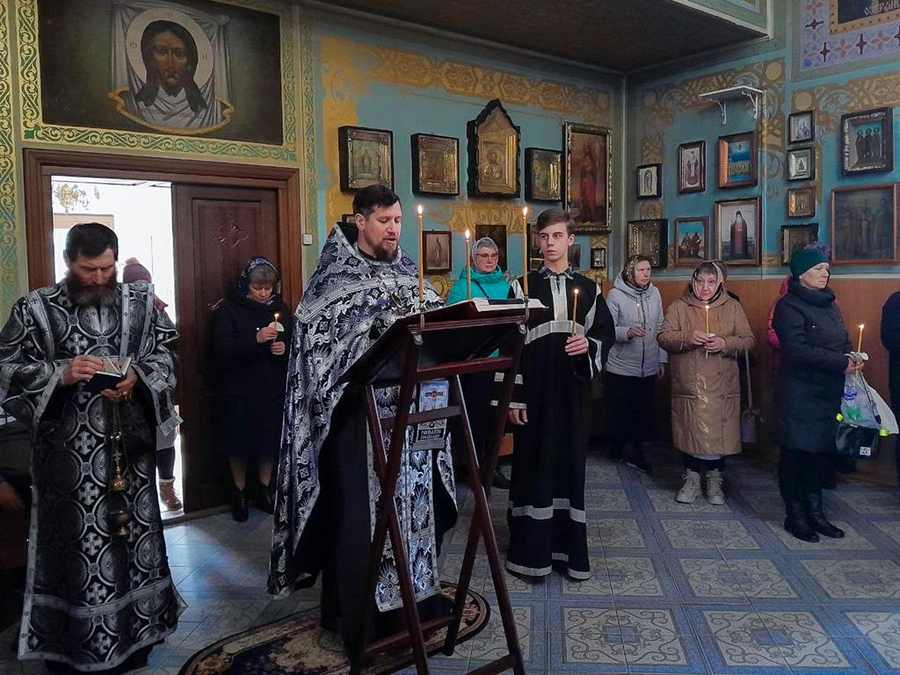 Четвер Страсної седмиці (Вечірнє богослужіння, ФОТО) | Фото 8