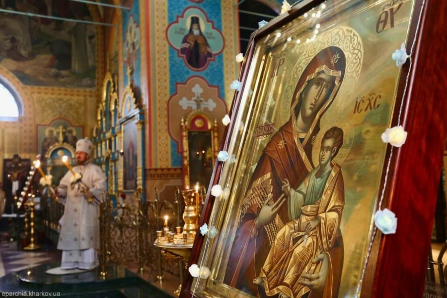 Святкове богослужіння у Свято-Усікновенському храмі міста Харкова (ФОТО) | Фото 17