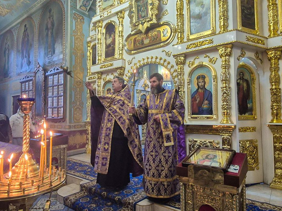 Батьківська субота другої седмиці святої Чотиридесятниці (Вечірнє богослужіння, ФОТО) | Фото 2