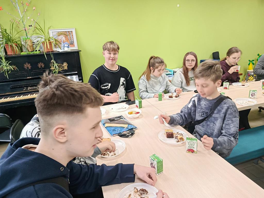 В недільній школі нашого храму відбулася інтелектуальна гра - квіз (ФОТО) | Фото 27