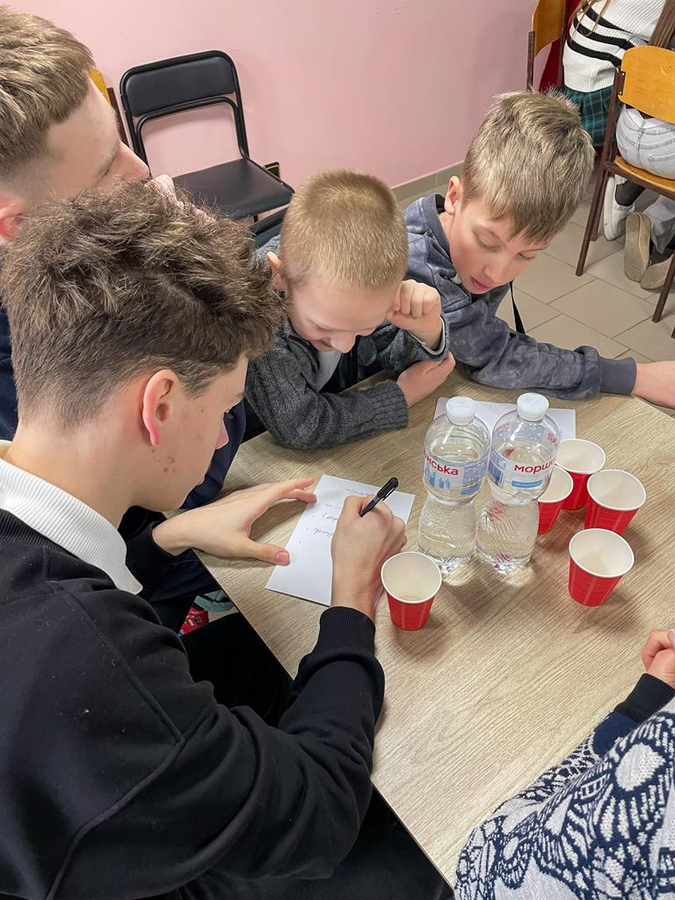 В недільній школі нашого храму відбулася інтелектуальна гра - квіз (ФОТО) | Фото 13