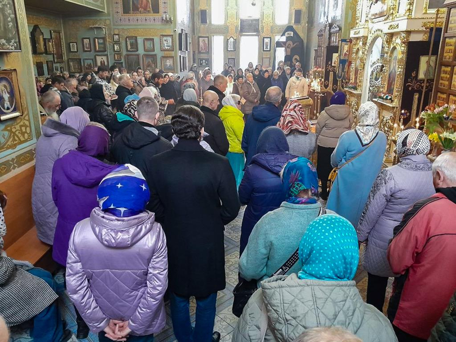 Велика П'ятниця (Вечірнє богослужіння, ФОТО) | Фото 11