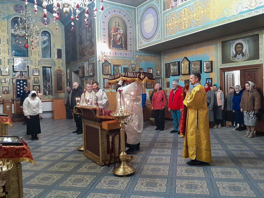 Велика Субота (Вечірнє богослужіння, ФОТО) | Фото 32