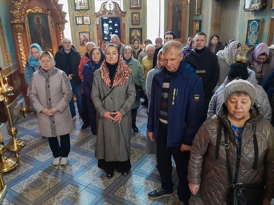 Велика П'ятниця (Вечірнє богослужіння, ФОТО) | Фото 5