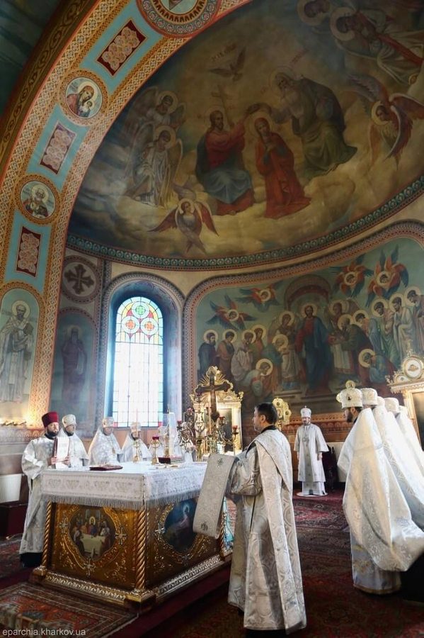 Святкове богослужіння у Свято-Усікновенському храмі міста Харкова (ФОТО) | Фото 12