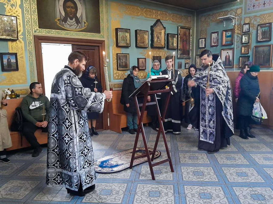 Четвер Страсної седмиці (Вечірнє богослужіння, ФОТО) | Фото 5