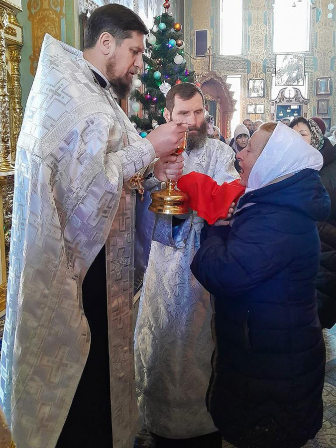 СВЯТЕ БОГОЯВЛЕННЯ. ХРЕЩЕННЯ ГОСПОДА БОГА І СПАСА НАШОГО ІСУСА ХРИСТА (ФОТО) | Фото 24