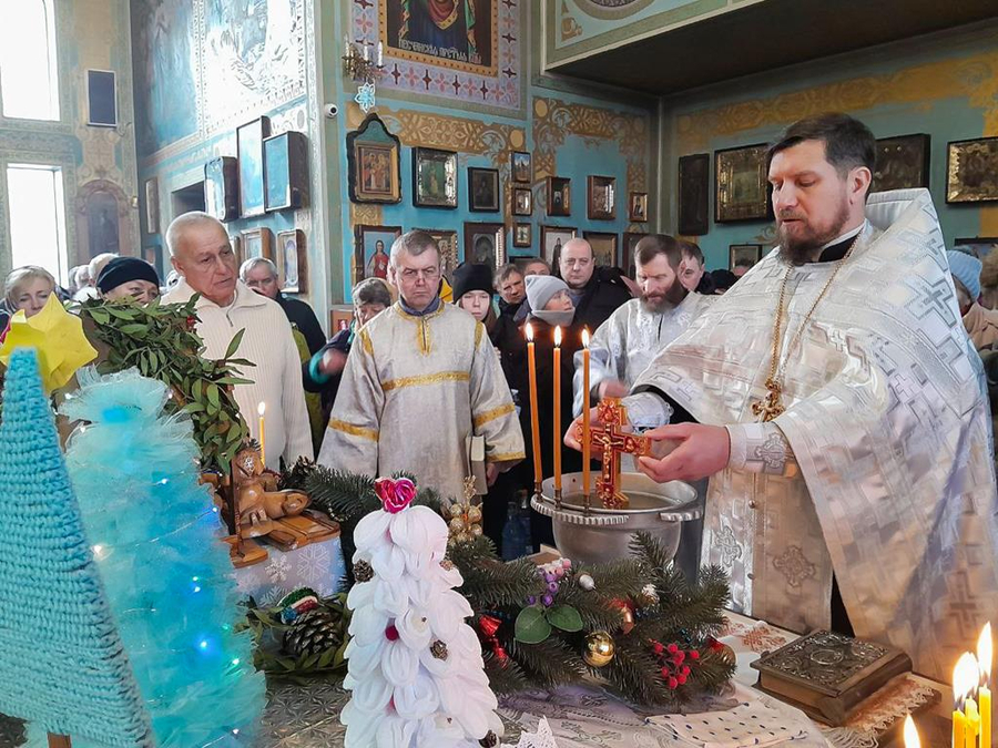 СВЯТЕ БОГОЯВЛЕННЯ. ХРЕЩЕННЯ ГОСПОДА БОГА І СПАСА НАШОГО ІСУСА ХРИСТА (ФОТО) | Фото 33