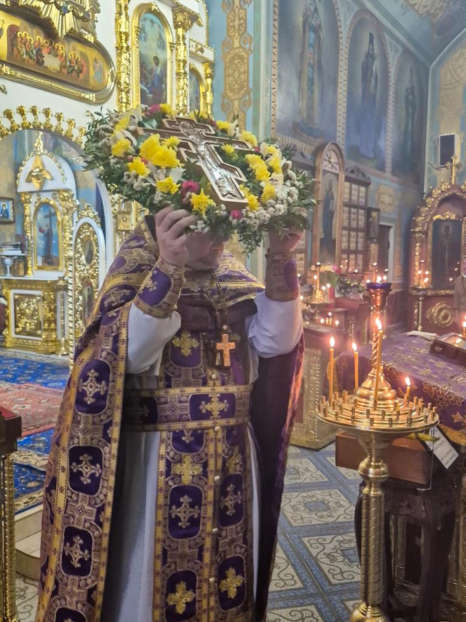 Неділя Хрестопоклонна (Вечірнє богослужіння, ФОТО) | Фото 13