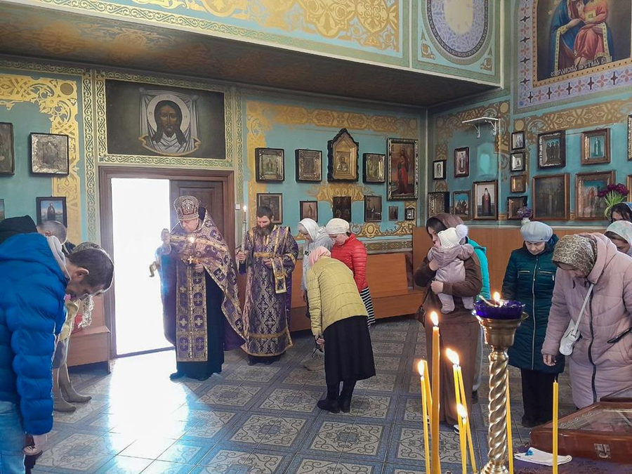 Неділя 4-а Великого посту (Вечірнє богослужіння, ФОТО) | Фото 4