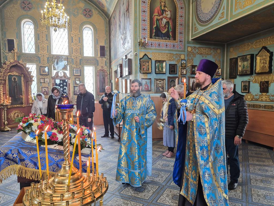 БЛАГОВІЩЕННЯ ПРЕСВЯТОЇ БОГОРОДИЦІ (Вечірнє богослужіння, ФОТО) | Фото 5