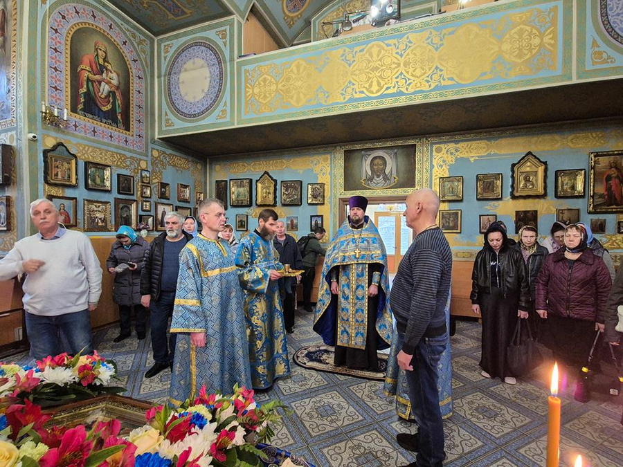 БЛАГОВІЩЕННЯ ПРЕСВЯТОЇ БОГОРОДИЦІ (Вечірнє богослужіння, ФОТО) | Фото 21