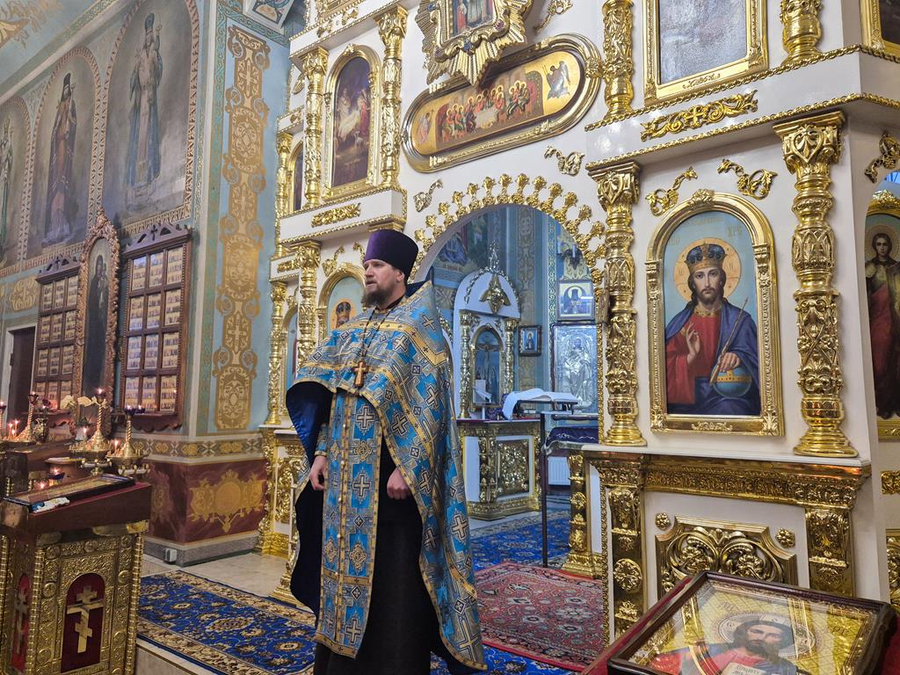 Похвала Пресвятої Богородиці (Вечірнє богослужіння, ФОТО) | Фото 15