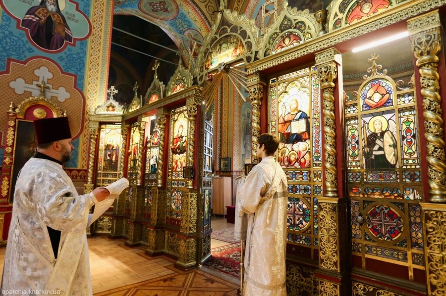 Святкове богослужіння у Свято-Усікновенському храмі міста Харкова (ФОТО) | Фото 6