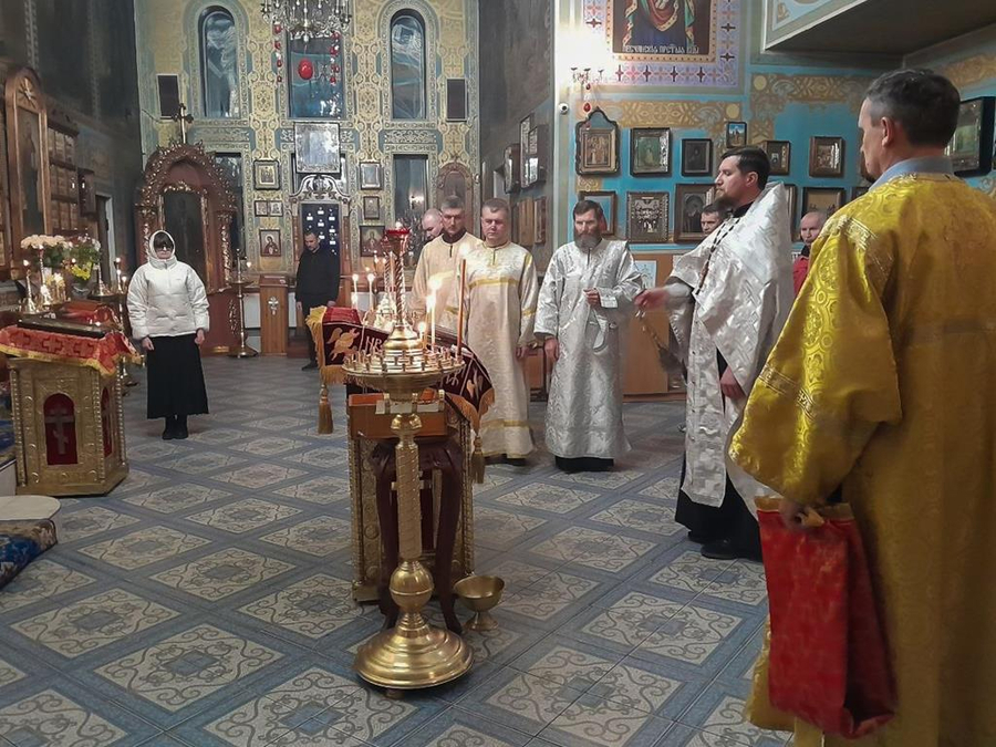 Велика Субота (Вечірнє богослужіння, ФОТО) | Фото 30