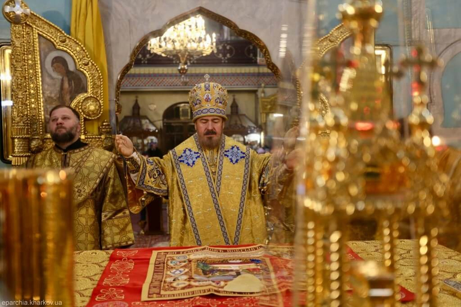 Престольне свято у храмі на честь трьох святителів міста Харкова (ФОТО) | Фото 15
