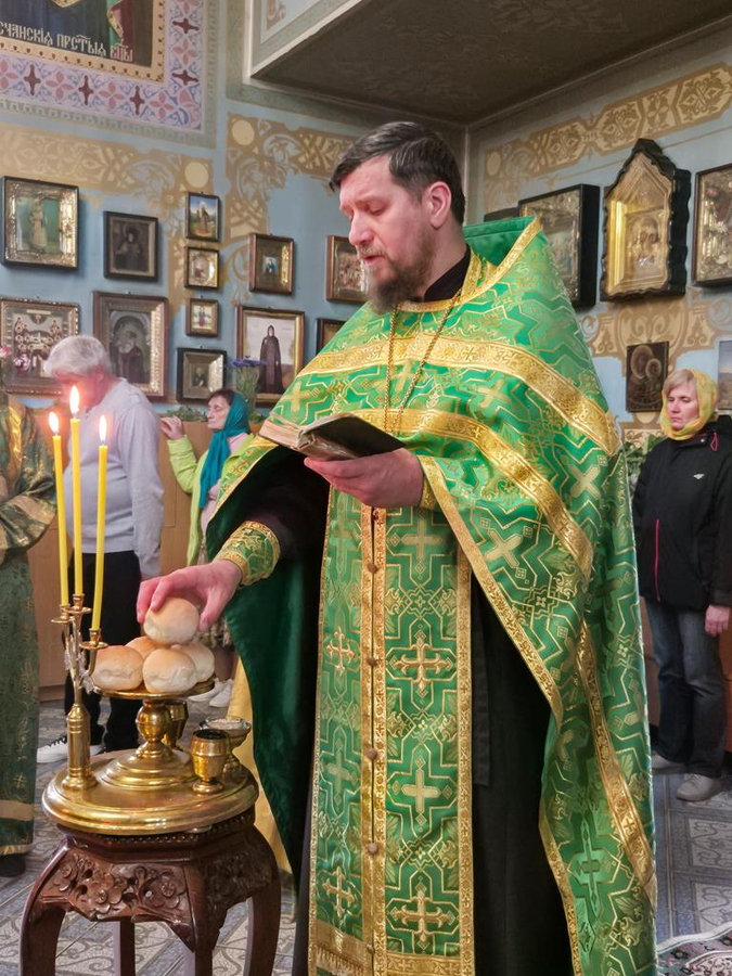День Святої Трійці (Вечірнє богослужіння, ФОТО) | Фото 10
