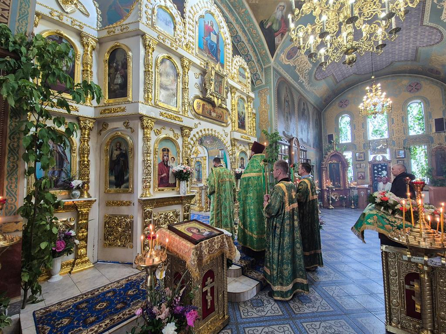 День Святої Трійці (Вечірнє богослужіння, ФОТО) | Фото 6