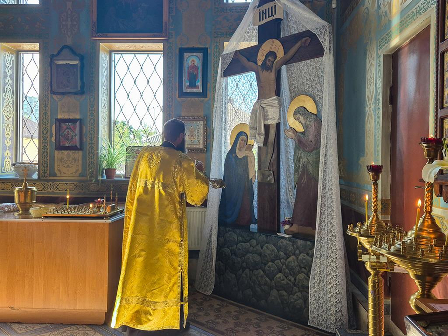Неділя 7-а після П'ятидесятниці (Вечірнє богослужіння, ФОТО) | Фото 8