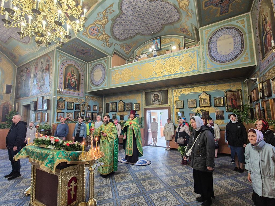 День Святої Трійці (Вечірнє богослужіння, ФОТО) | Фото 18