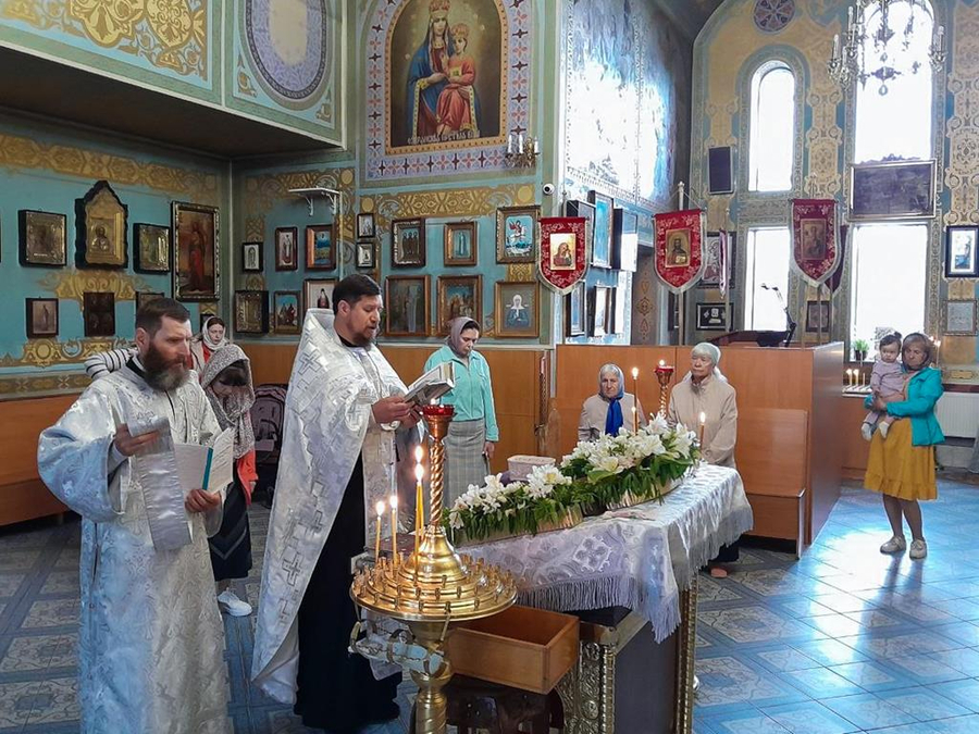Молебень за мир в Україні (ФОТО) | Фото 4
