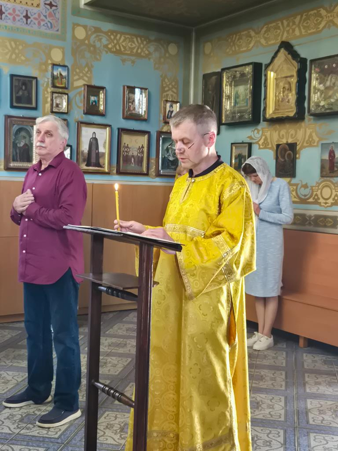 Перенесення мощей святителя і чудотворця Миколая з Мир Лікійських у Бар (Вечірнє богослужіння, ФОТО) | Фото 3