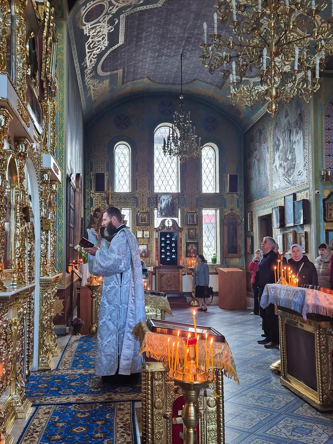 Троїцька батьківська субота (Вечірнє богослужіння, ФОТО) | Фото 3