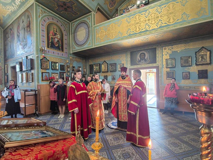День пам'яті великомученика Георгія Побідоносця (Вечірнє богослужіння, ФОТО) | Фото 16