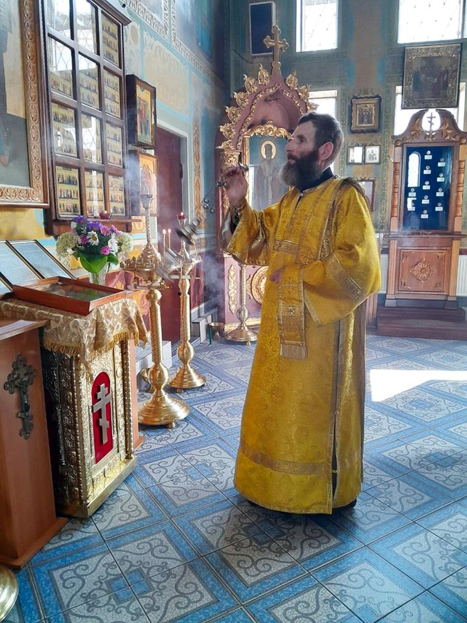 День пам'яті великомученика та цілителя Пантелеймона (Вечірнє богослужіння, ФОТО) | Фото 4