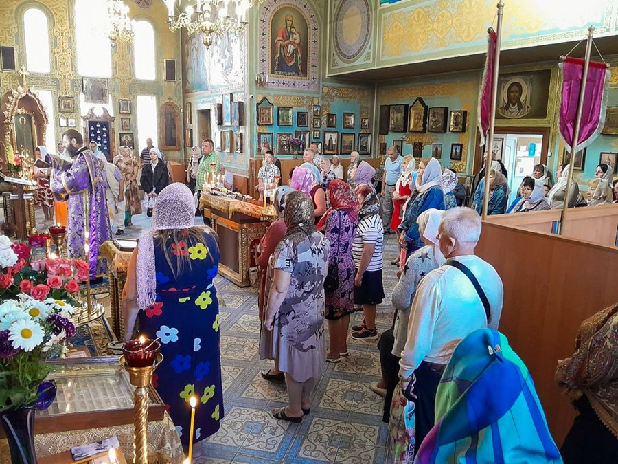 Винесення Чесних Древ Животворящого Хреста Господнього (ФОТО) | Фото 16