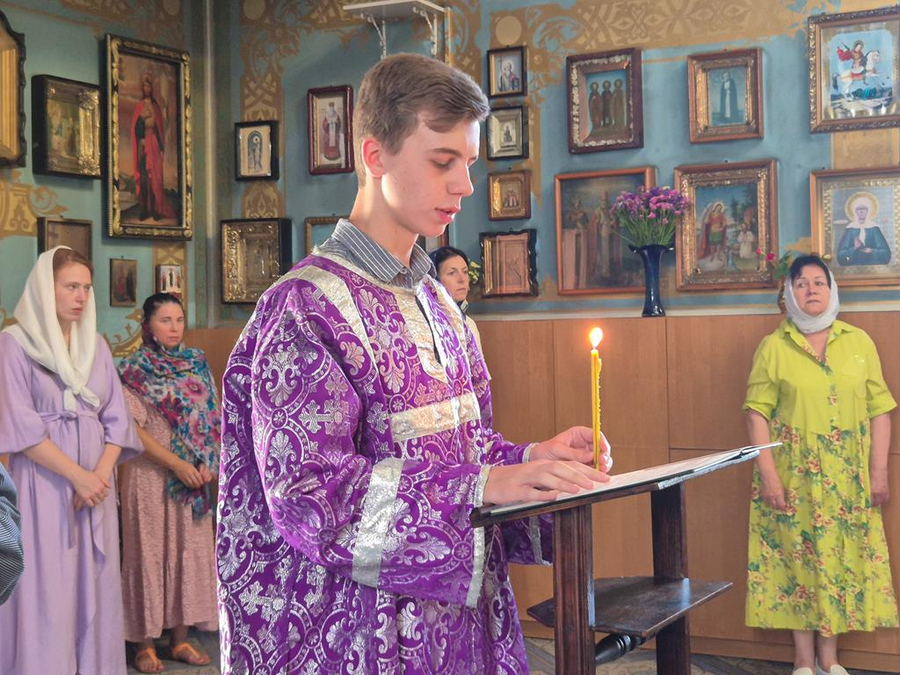 Винесення Чесних Древ Животворящого Хреста Господнього (Вечірнє богослужіння, ФОТО) | Фото 4