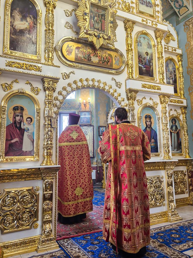 Неділя 4-а після Пасхи (Вечірнє богослужіння, ФОТО) | Фото 19