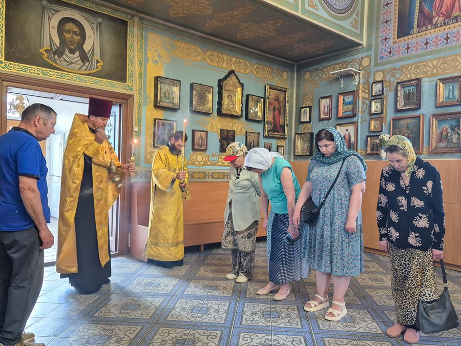 Неділя 1-а після П'ятидесятниці (Вечірнє богослужіння, ФОТО) | Фото 5