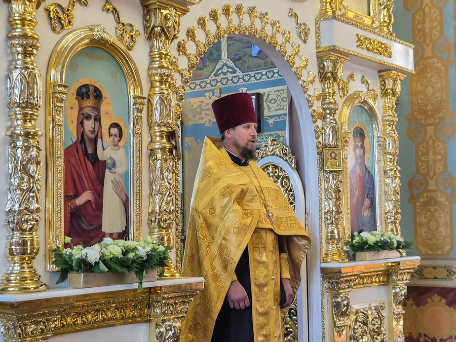 Неділя 7-а після П'ятидесятниці (Вечірнє богослужіння, ФОТО) | Фото 12