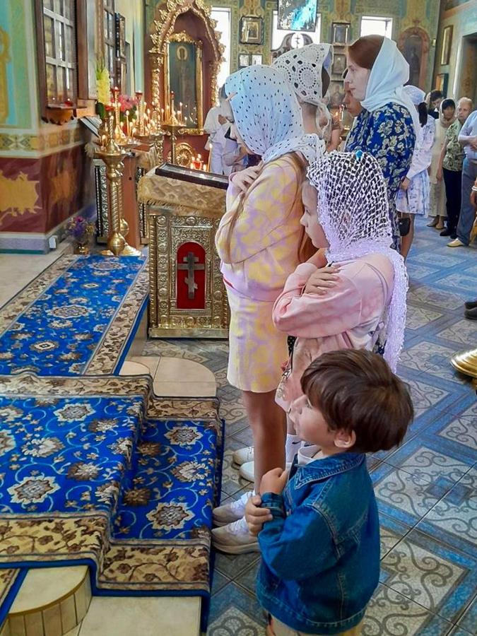 Винесення Чесних Древ Животворящого Хреста Господнього (ФОТО) | Фото 19