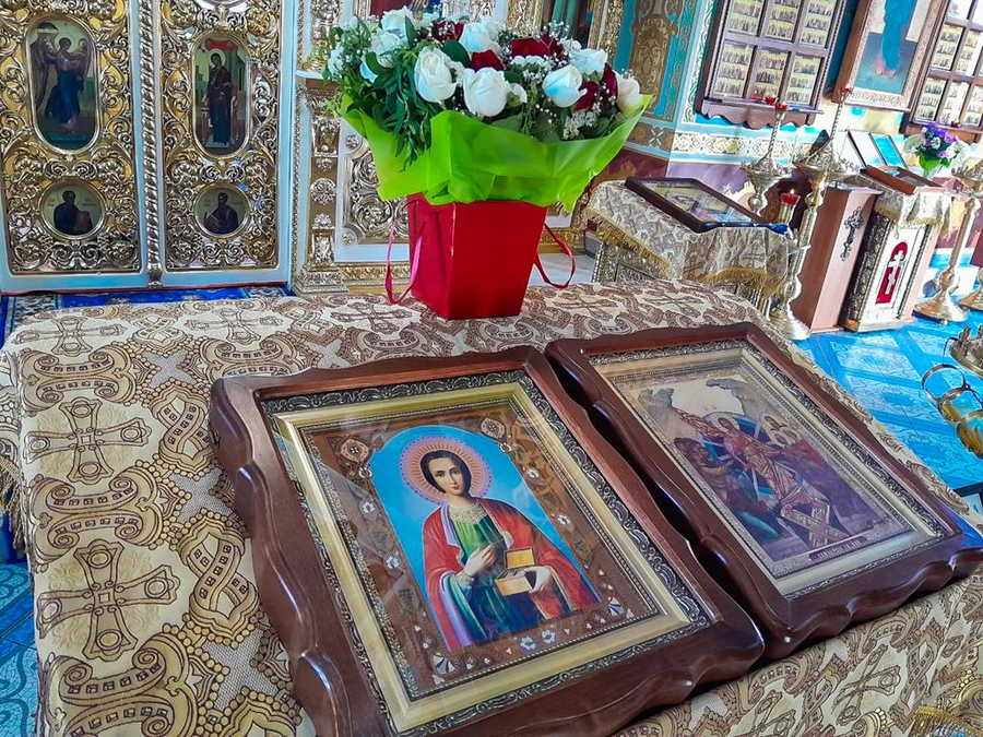 День пам'яті великомученика та цілителя Пантелеймона (Вечірнє богослужіння, ФОТО) | Фото 3