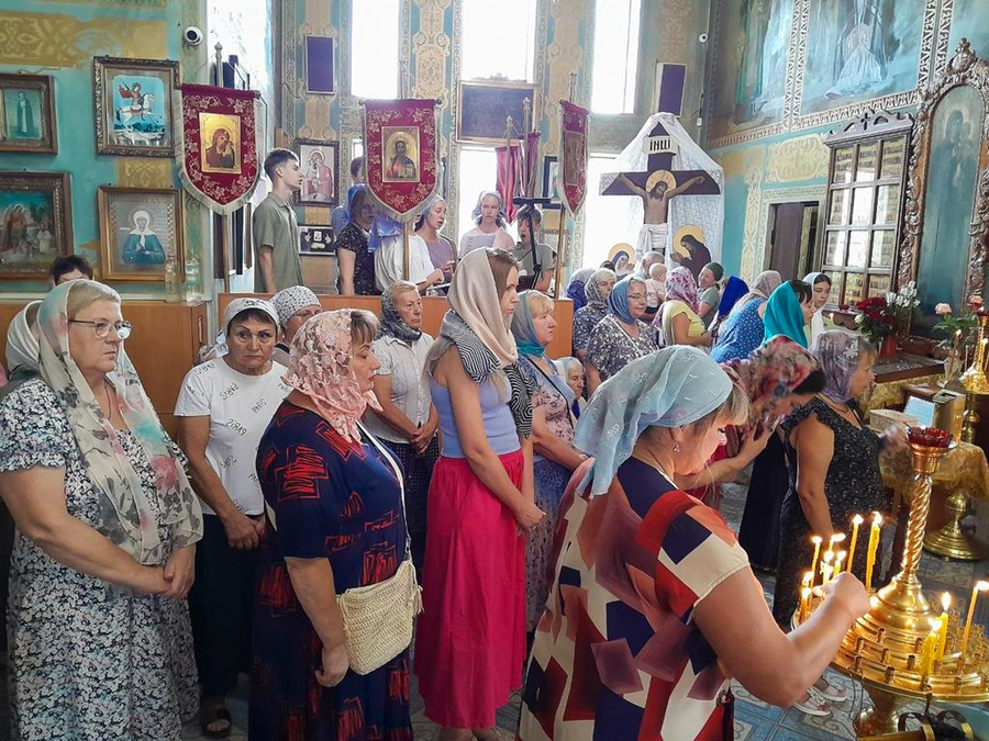 День пам'яті великомученика та цілителя Пантелеймона (ФОТО) | Фото 8