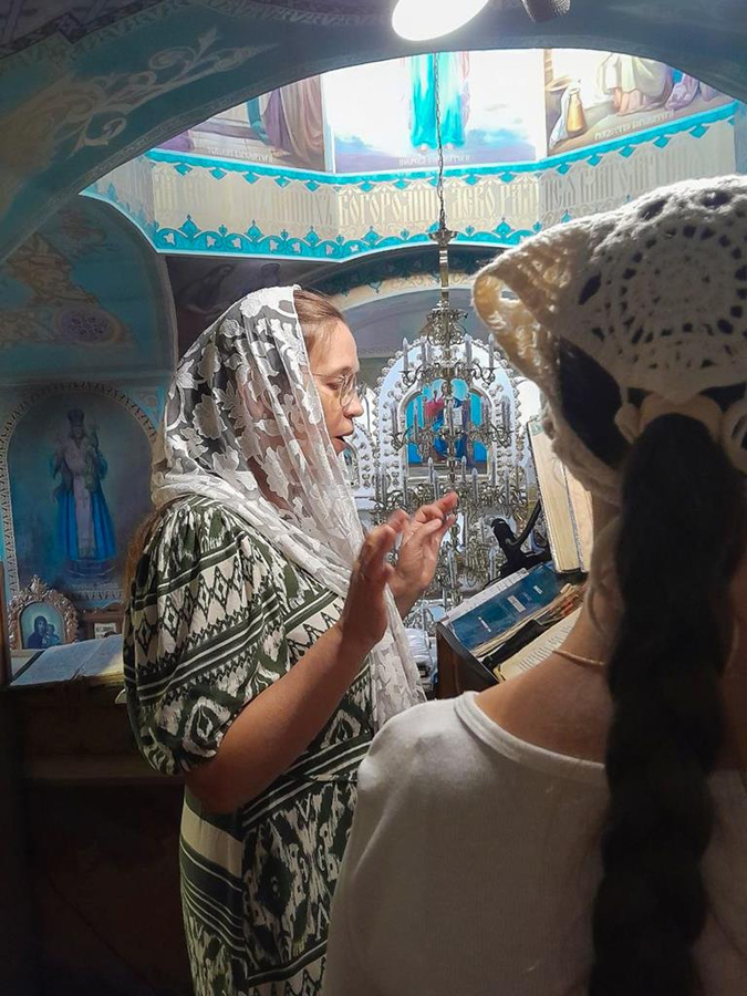 Вечірнє богослужіння напередодні свята первоверховних апостолів Петра та Павла (ФОТО) | Фото 17