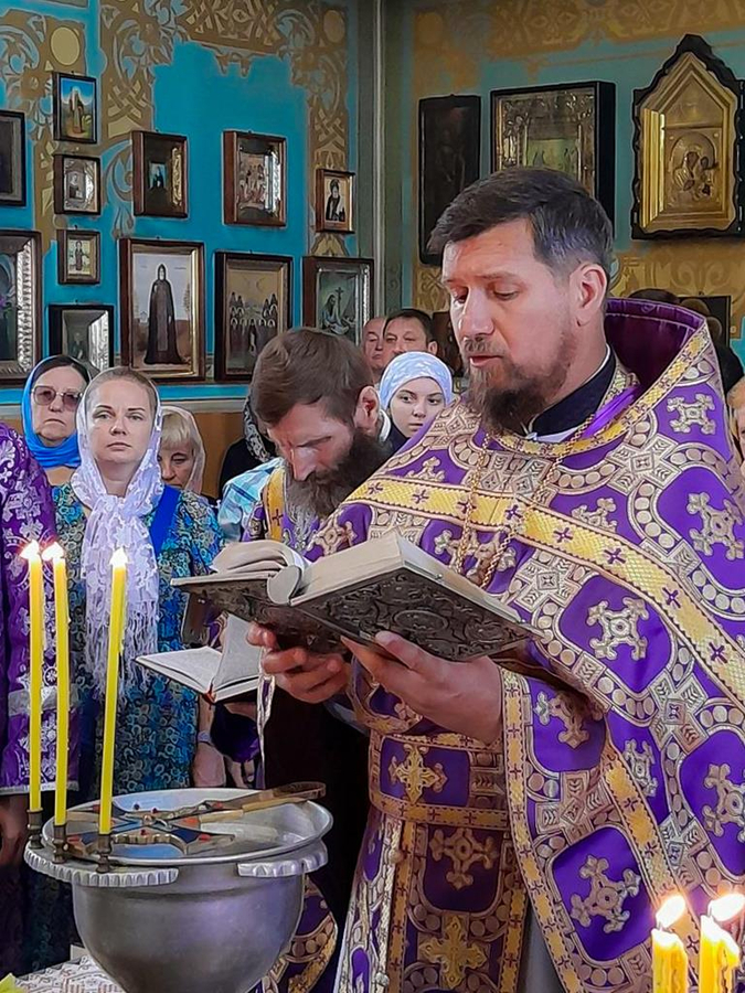 Винесення Чесних Древ Животворящого Хреста Господнього (ФОТО) | Фото 24