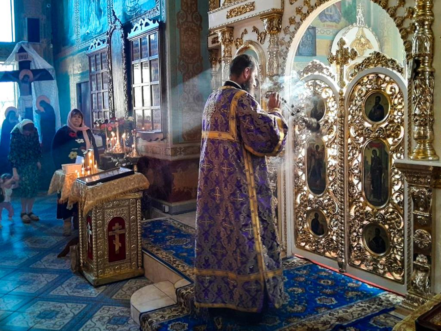 Винесення Чесних Древ Животворящого Хреста Господнього (ФОТО) | Фото 4