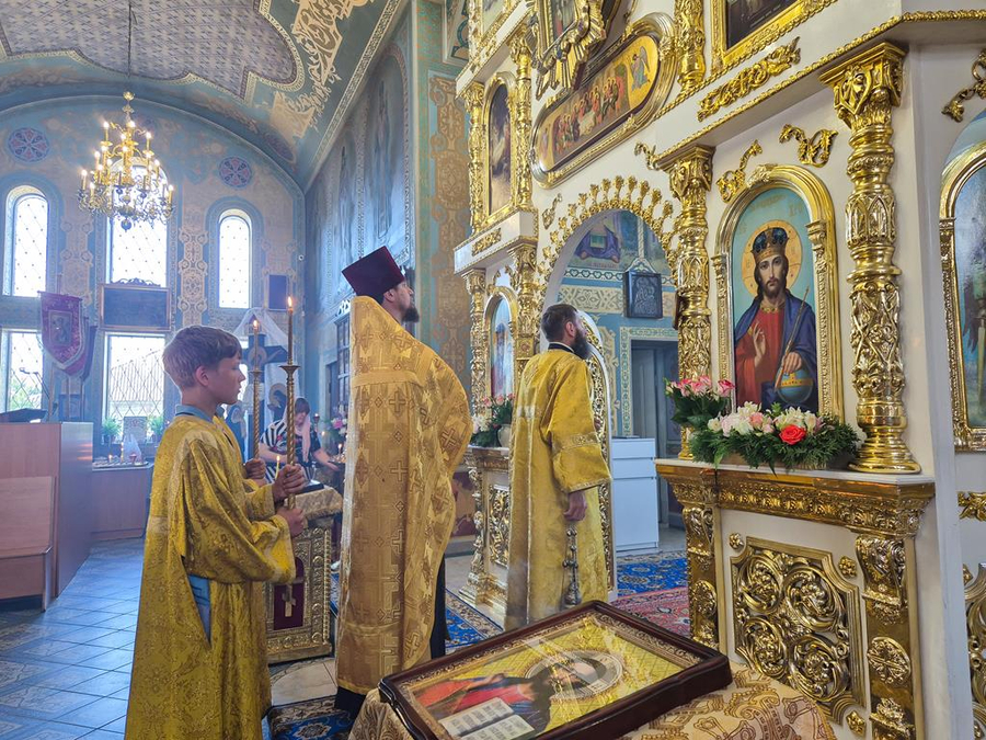 Неділя 1-а після П'ятидесятниці (Вечірнє богослужіння, ФОТО) | Фото 6